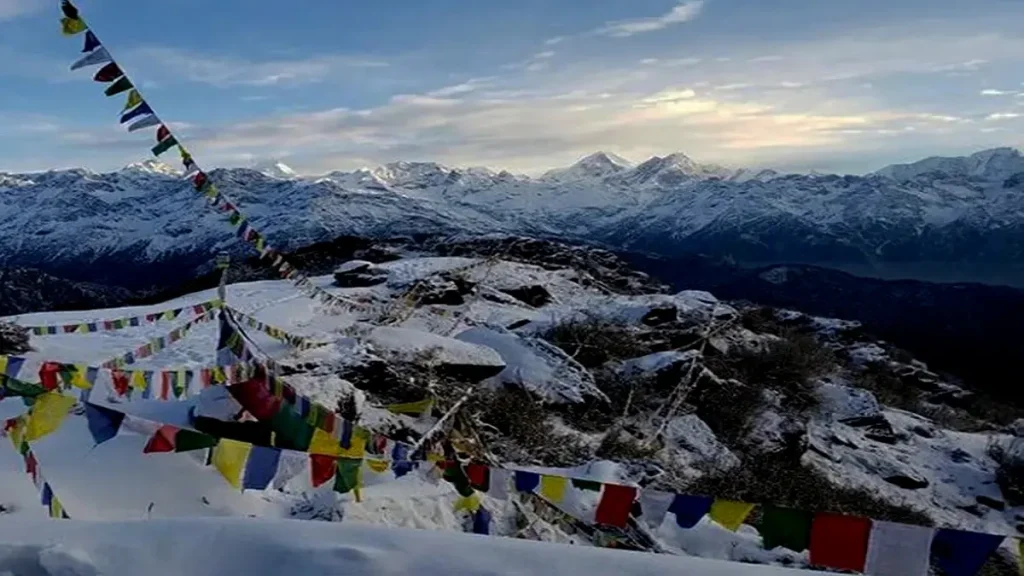 View from the top of the Ama Yang Trek; one of the easy and short treks in Nepal
