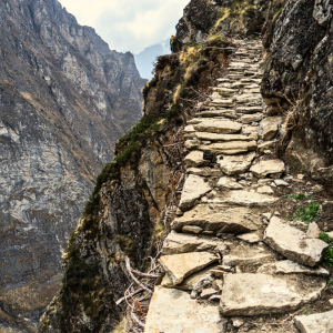 Trail on Nar Phu Trek