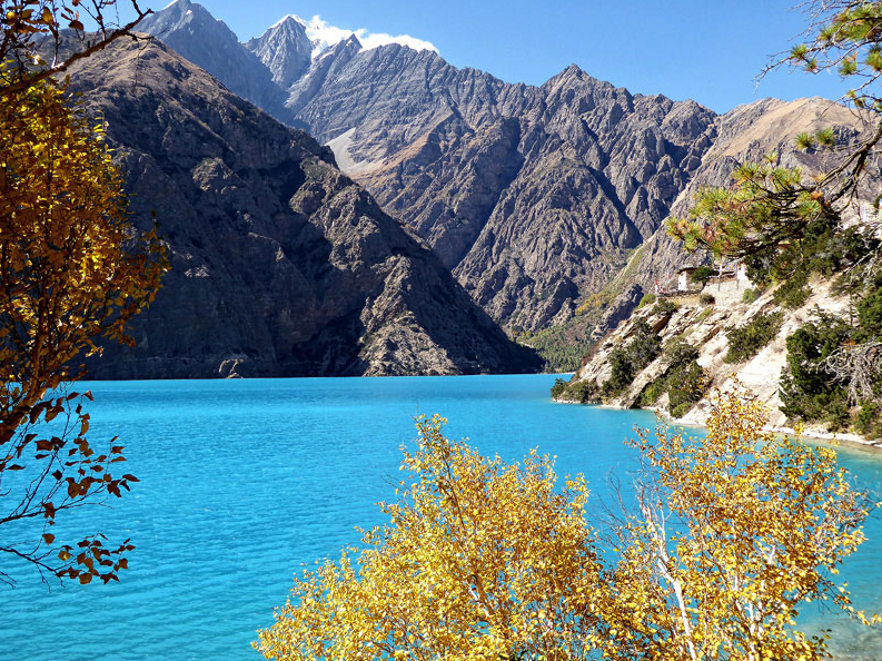 Adventure – A Trek Through Upper Dolpa, Nepal, 2015
